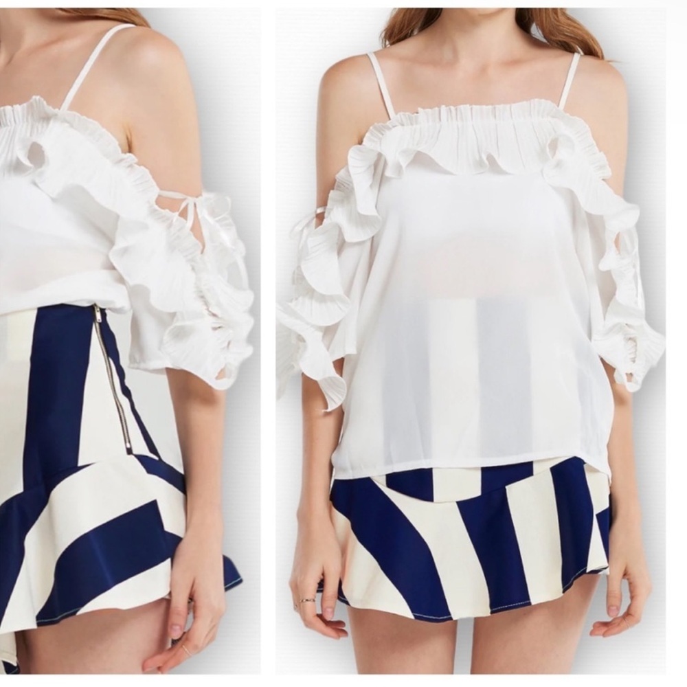 A. Calin By Flying Tomato White Cold Shoulder Open Sleeve Shirt Jrs Size Large